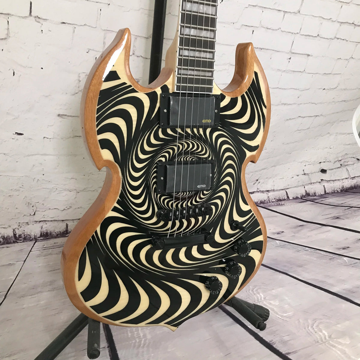 Zakk Swirl