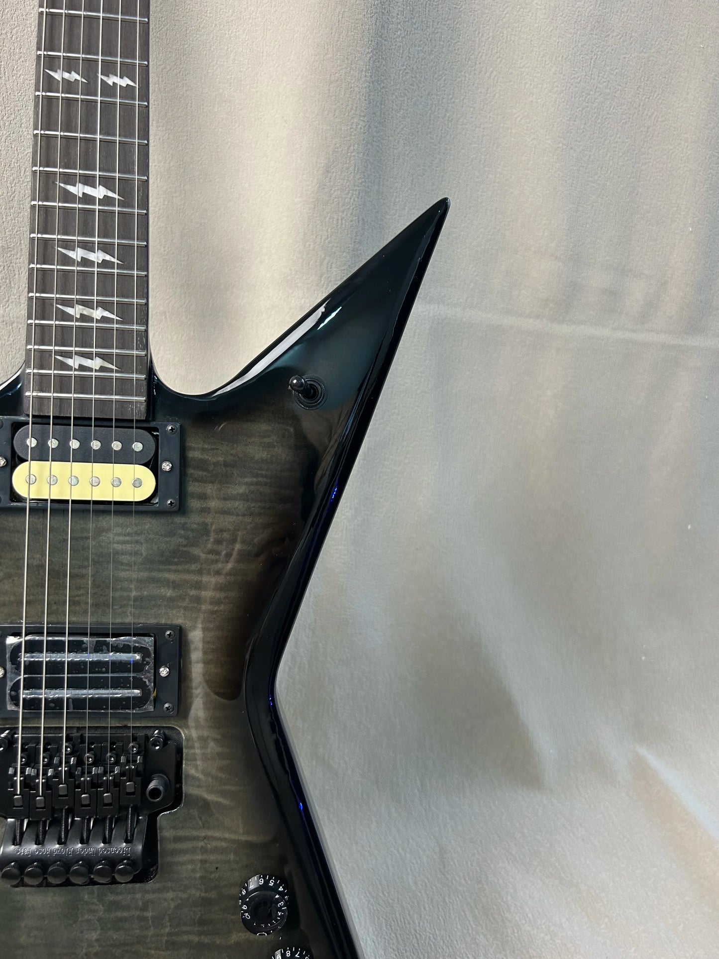 Dime Black Stealth