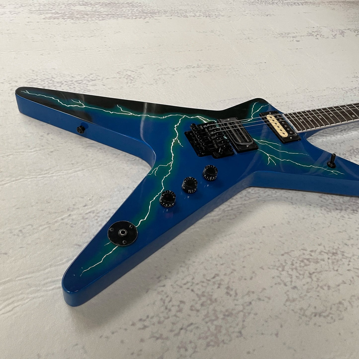 Dime Hell Blue