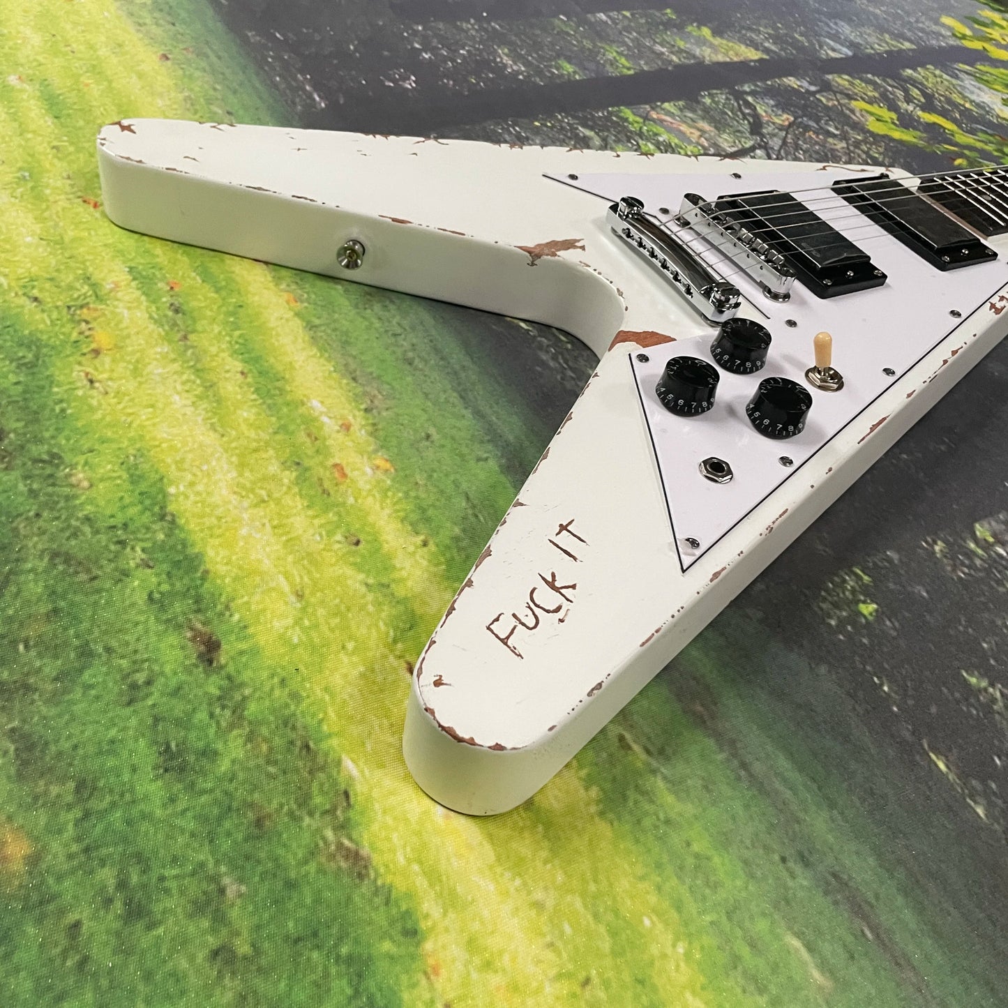 Hetfield Electra V