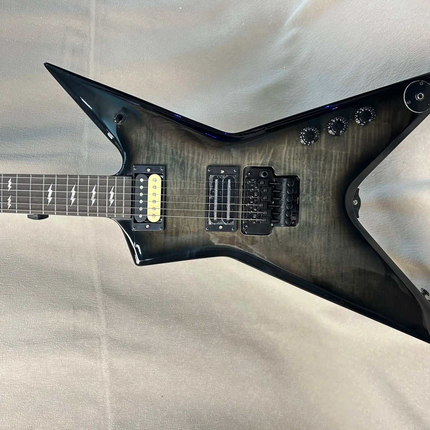 Dime Black Stealth