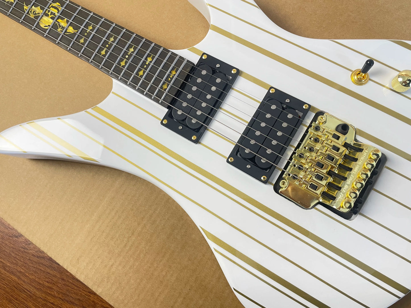 Synyster White