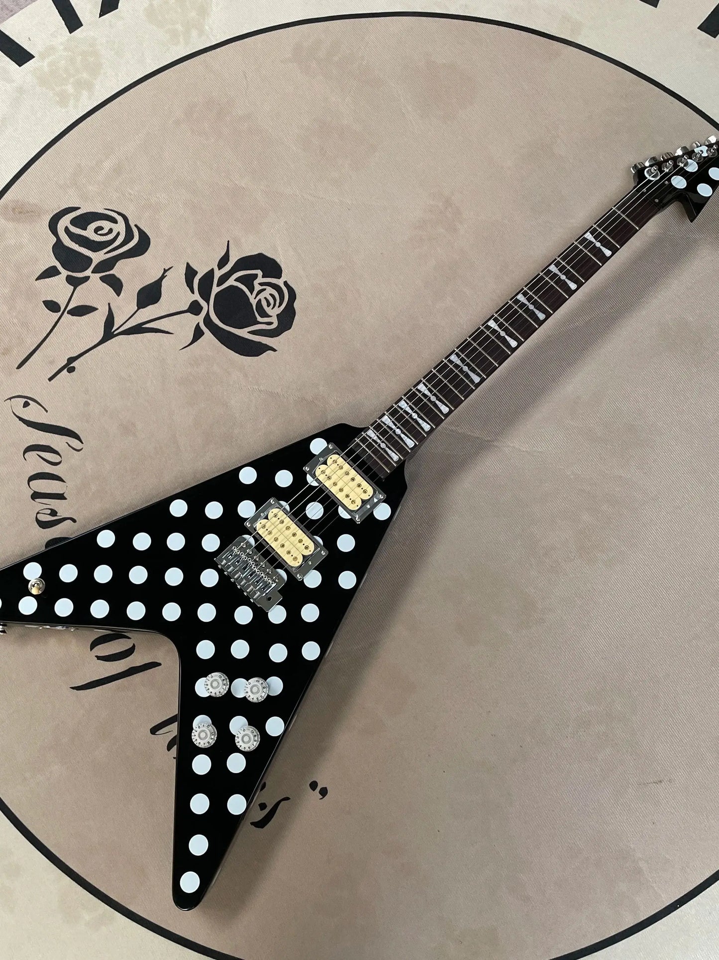 Rhoads V